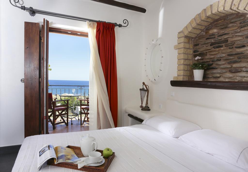 Astrolithos Boutique Hotel Monemvasía Стая снимка